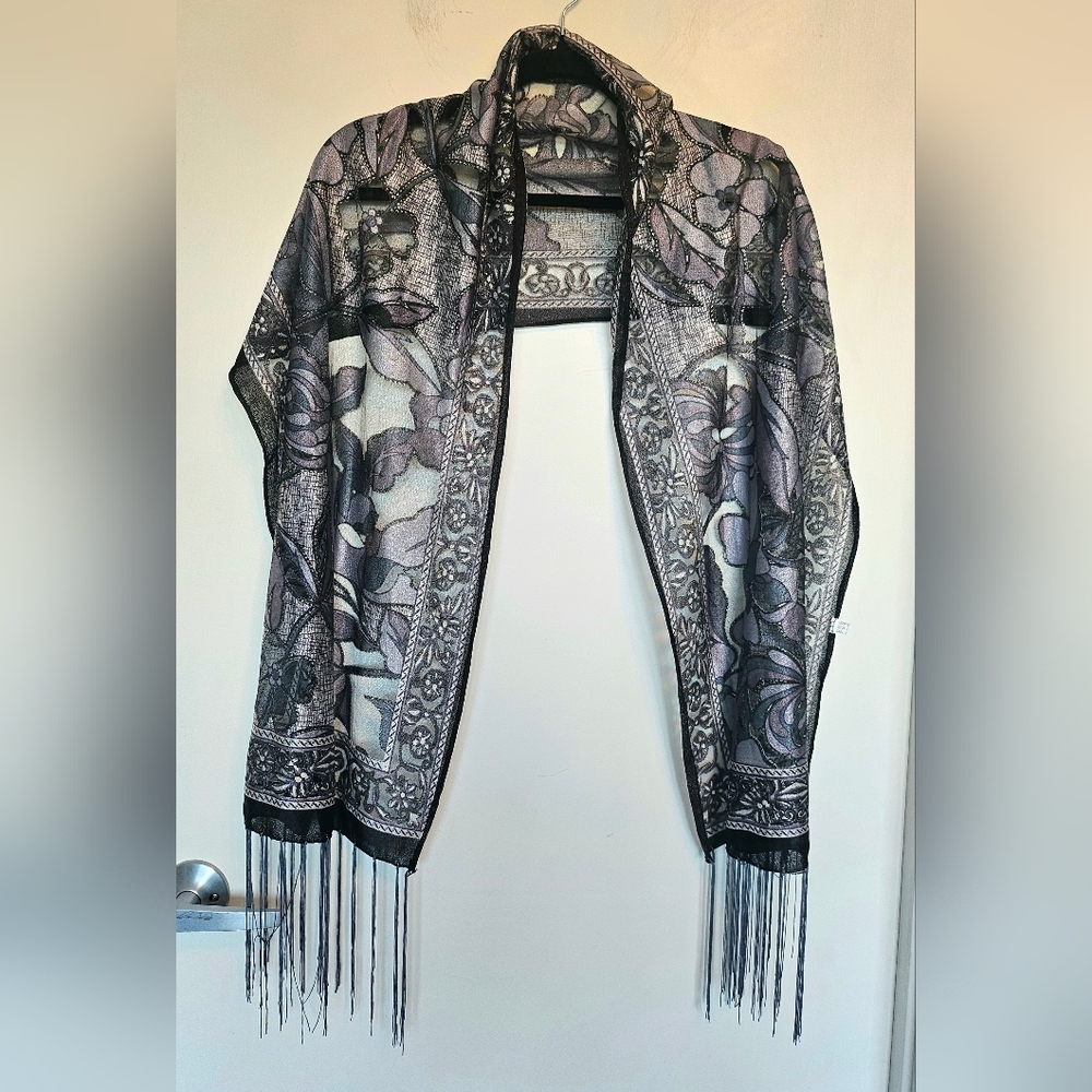 90s Greyscale Floral Shawl With Sparkle And Fringe Detail